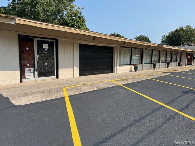 1717 Eggert Road, Amherst, NY 14226