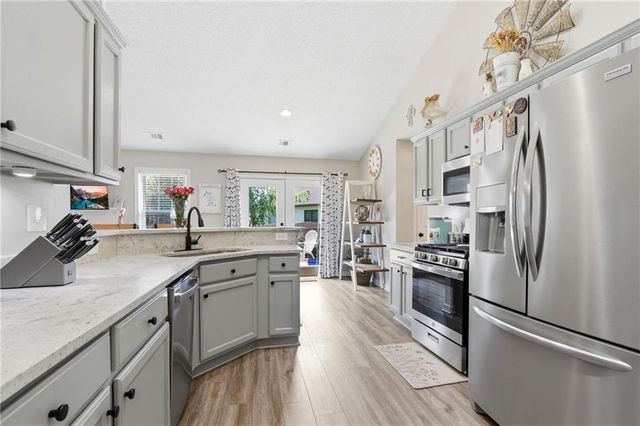 319 Spring Hill Drive, Canton, GA 30115
