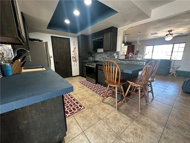 6637 Via Allegra, 29 Palms, CA 92277