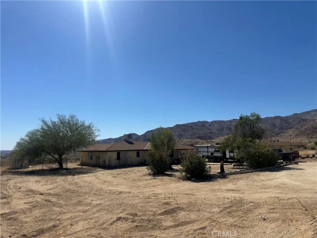 6637 Via Allegra, 29 Palms, CA 92277