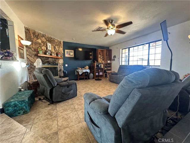 6637 Via Allegra, 29 Palms, CA 92277