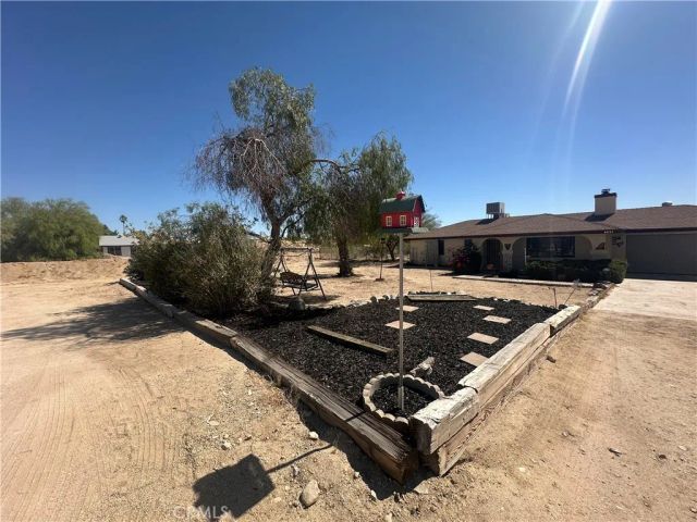 6637 Via Allegra, 29 Palms, CA 92277