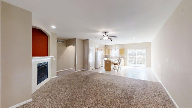 1709 Timber Wolf Lane C, Mahomet, IL 61853