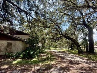 2555 PLACE POND ROAD, De Leon Springs, FL 32130