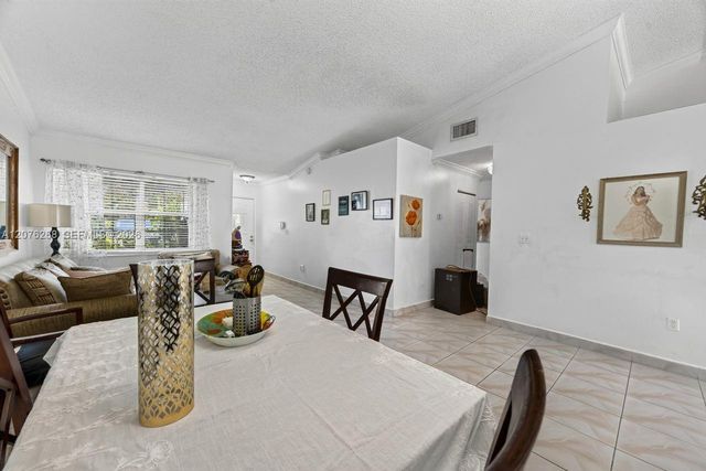 25014 SW 123rd Place, Homestead, FL 33032