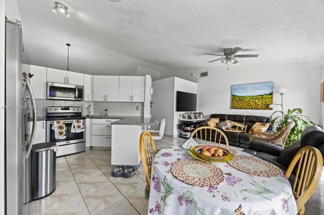 25014 SW 123rd Place, Homestead, FL 33032