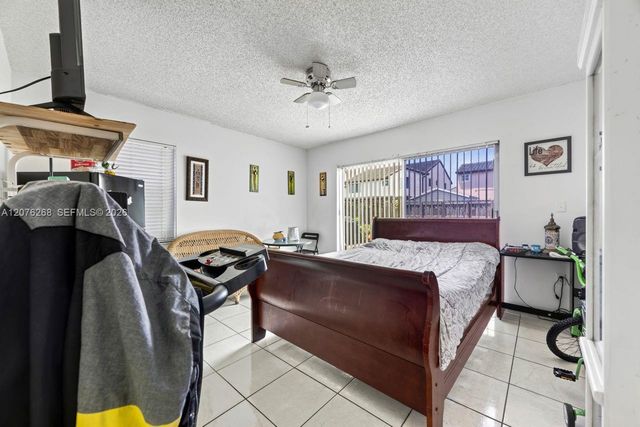 25014 SW 123rd Place, Homestead, FL 33032