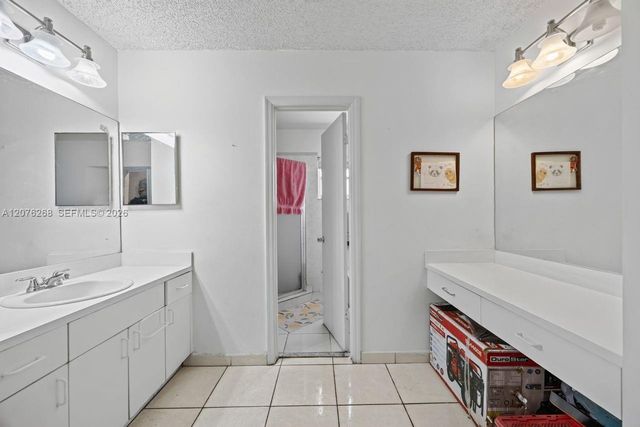 25014 SW 123rd Place, Homestead, FL 33032