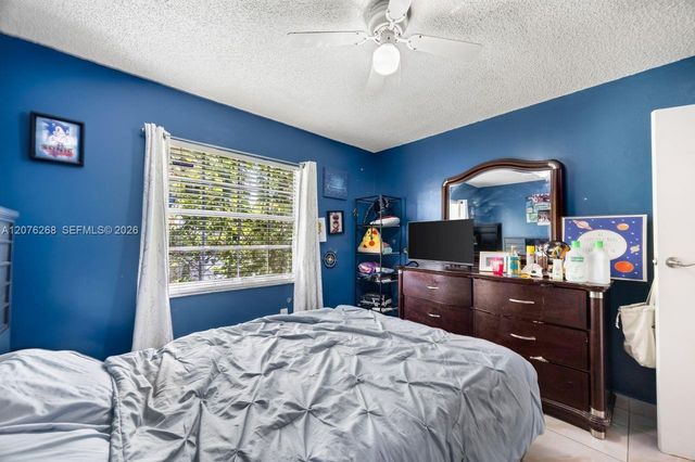 25014 SW 123rd Place, Homestead, FL 33032