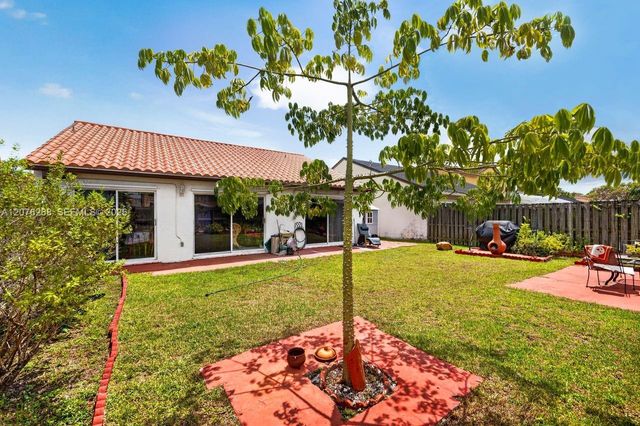 25014 SW 123rd Place, Homestead, FL 33032