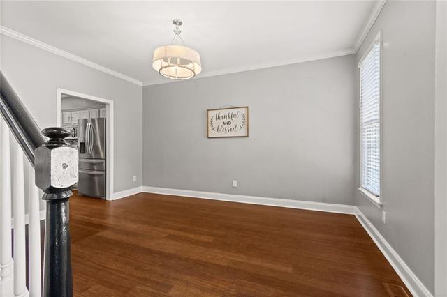 824 Hillcrest Lane, Woodstock, GA 30189