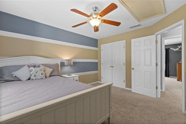 824 Hillcrest Lane, Woodstock, GA 30189