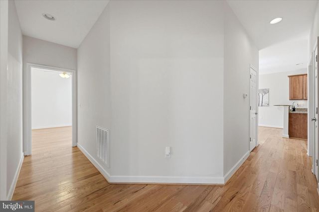 103 BLEEDING HEART DR, White Post, VA 22663