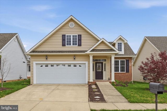 103 BLEEDING HEART DR, White Post, VA 22663