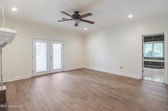 5029 Crescent Ridge Drive, Kiln, MS 39556