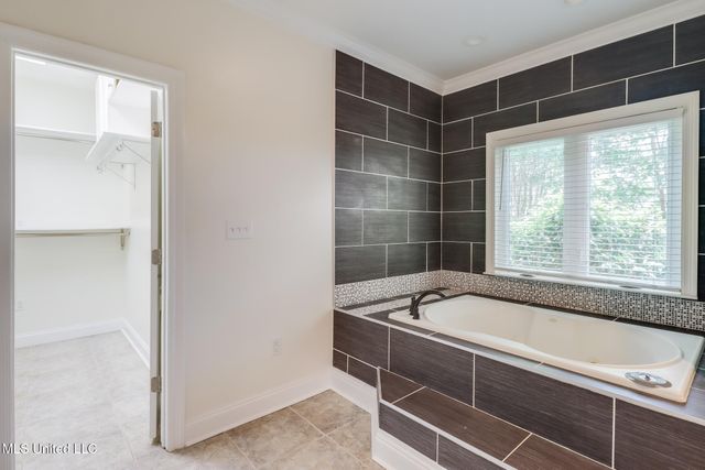 5029 Crescent Ridge Drive, Kiln, MS 39556