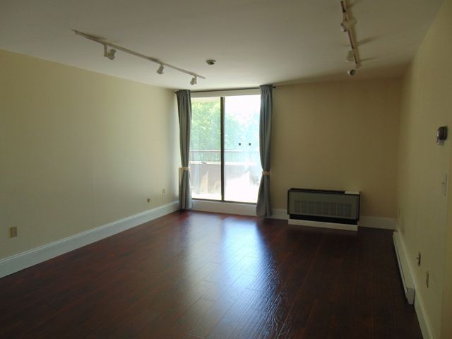 77 Adams St 407, Quincy, MA 02169