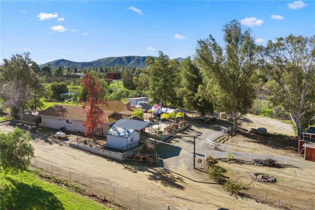 17465 Santa Rosa Mine, Perris, CA 92570