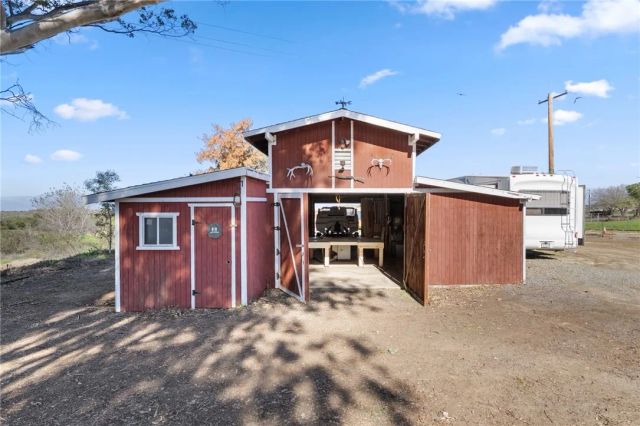 17465 Santa Rosa Mine, Perris, CA 92570