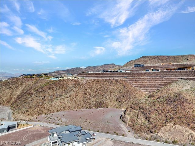 26 Rockstream Drive, Henderson, NV 89012