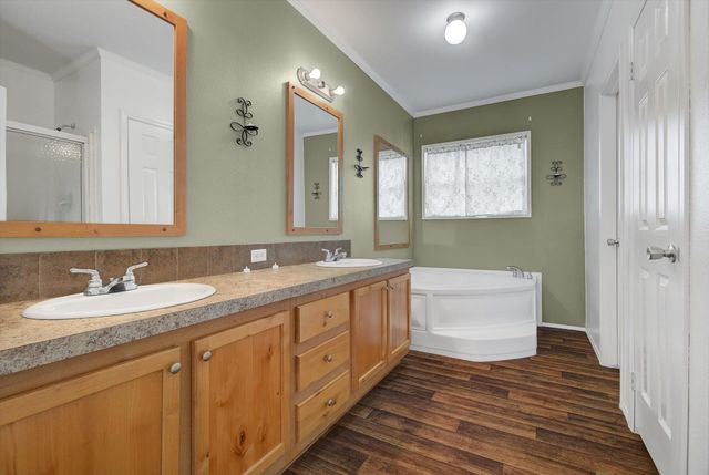 577 County Road 2251, Cleveland, TX 77327