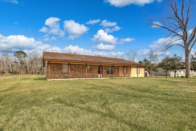 577 County Road 2251, Cleveland, TX 77327