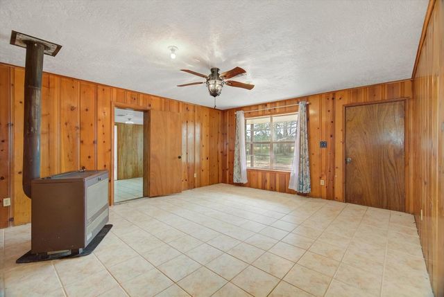 577 County Road 2251, Cleveland, TX 77327