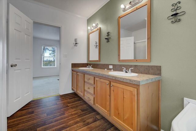 577 County Road 2251, Cleveland, TX 77327