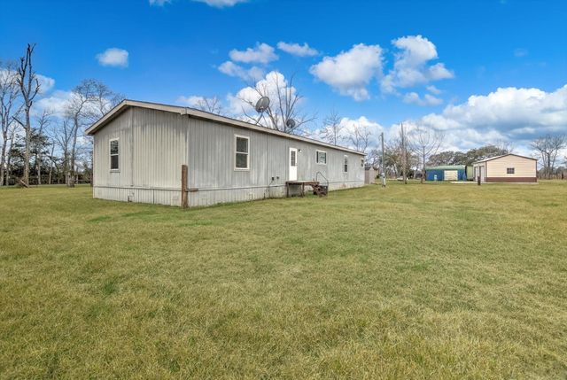 577 County Road 2251, Cleveland, TX 77327