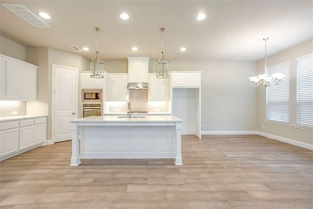 2478 King Arthur Boulevard, Lewisville, TX 75056