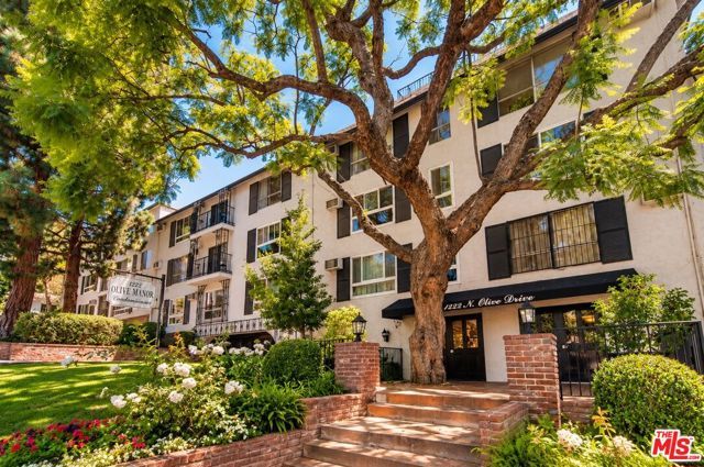 1222 N Olive Drive 103, West Hollywood, CA 90069