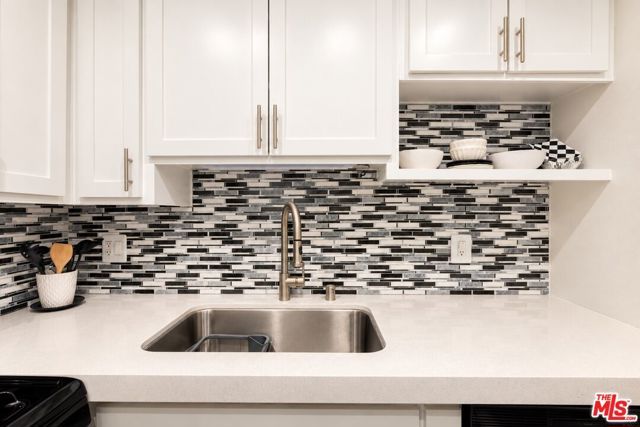 1222 N Olive Drive 103, West Hollywood, CA 90069