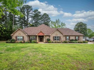 452 County Road 3107, Jacksonville, TX 75766