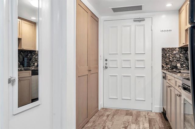 4020 Galt Ocean Drive E6, Fort Lauderdale, FL 33308