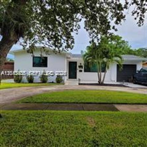 6730 Charleston St, Hollywood, FL 33024