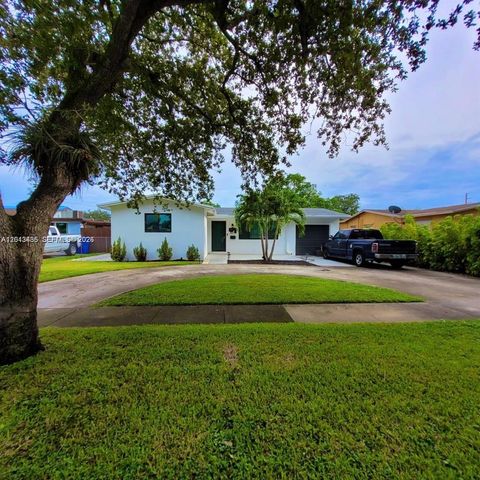 6730 Charleston St, Hollywood, FL 33024