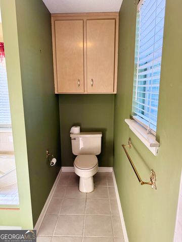 494 Hunter Road NW, Baxley, GA 31513