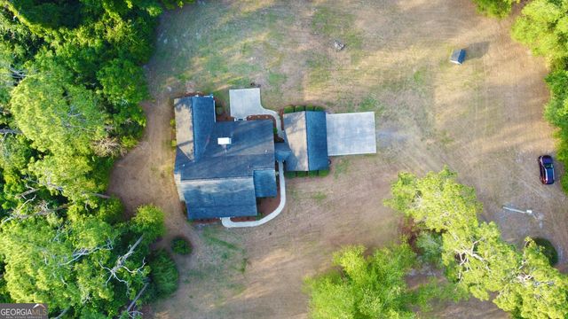 494 Hunter Road NW, Baxley, GA 31513