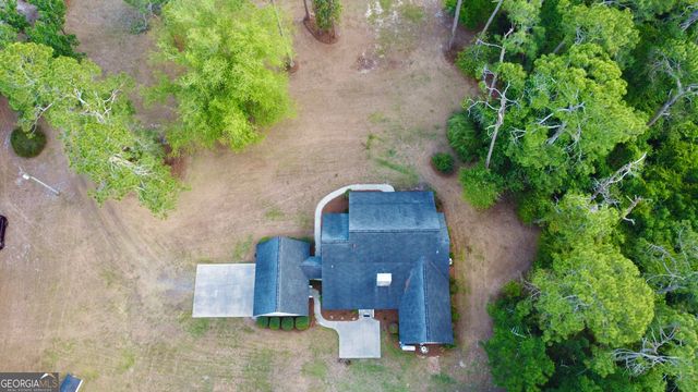 494 Hunter Road NW, Baxley, GA 31513