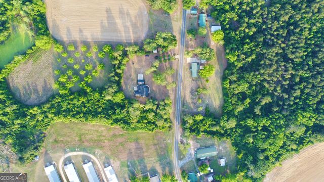 494 Hunter Road NW, Baxley, GA 31513