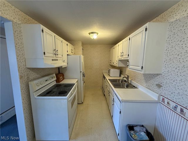 9721 Sunrise Boulevard l-1, North Royalton, OH 44133