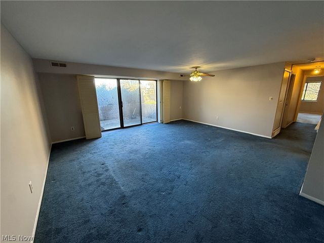 9721 Sunrise Boulevard l-1, North Royalton, OH 44133