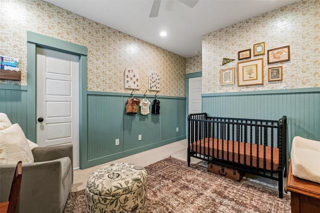 5202 Pinemont Creek Lane, Houston, TX 77018