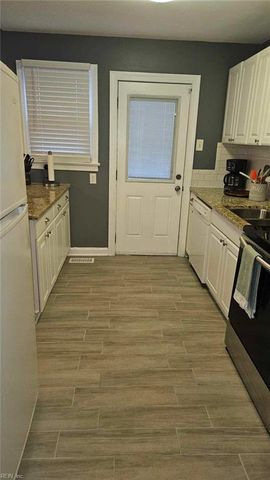 310 Maney DR, Newport News, VA 23605