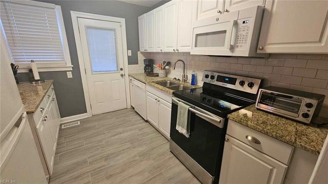 310 Maney DR, Newport News, VA 23605