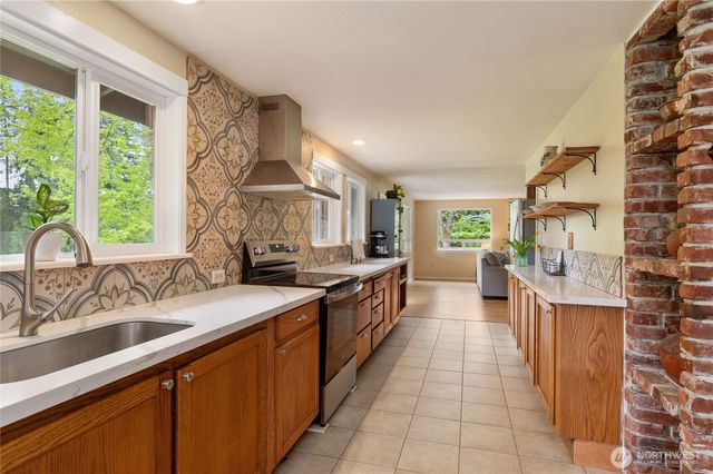 5419 178th Avenue Ct NW, Vaughn, WA 98394