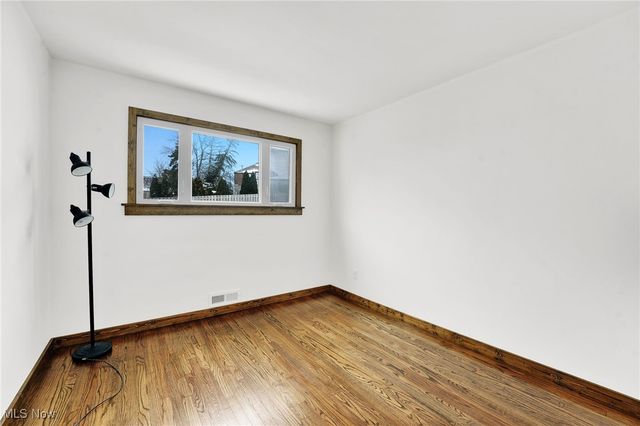 6569 Roycroft Drive, Parma, OH 44129