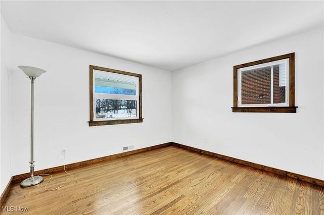 6569 Roycroft Drive, Parma, OH 44129