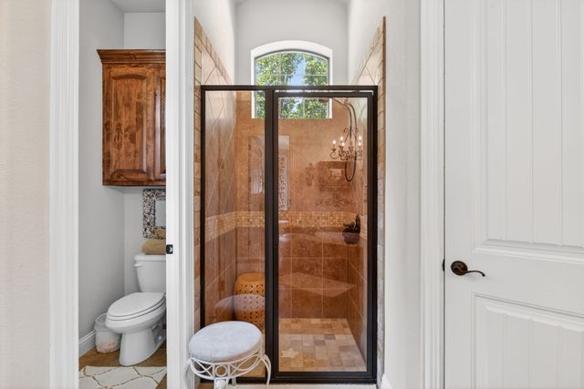 10513 Silver Fox Court, Fort Worth, TX 76108