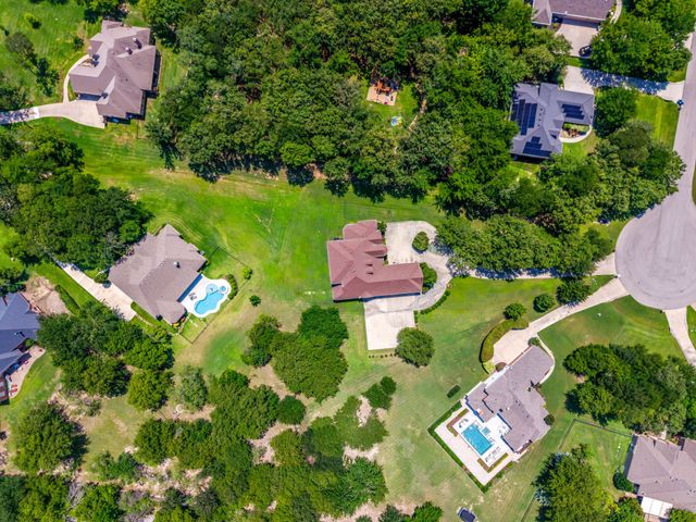 10513 Silver Fox Court, Fort Worth, TX 76108